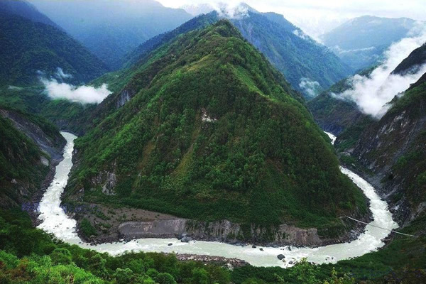 拉薩-林芝-巴松錯-南伊溝-大峽谷-篝火5晚6日