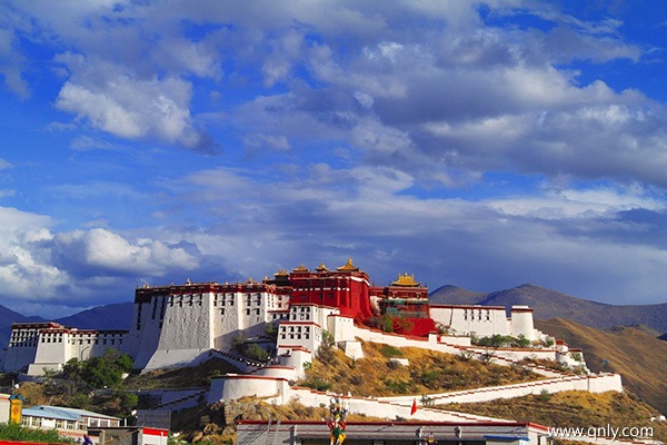 西藏新遠(yuǎn)程旅行社有限公司