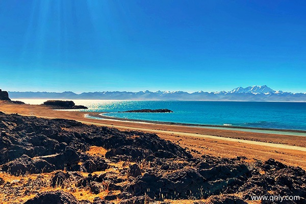 西藏傲鵬旅行社