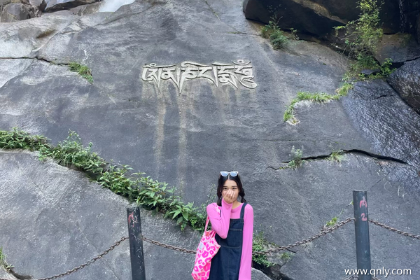 這個(gè)季節(jié)去西藏穿什么衣服合適