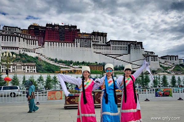 西藏旅游跟團(tuán)費(fèi)用是多少錢