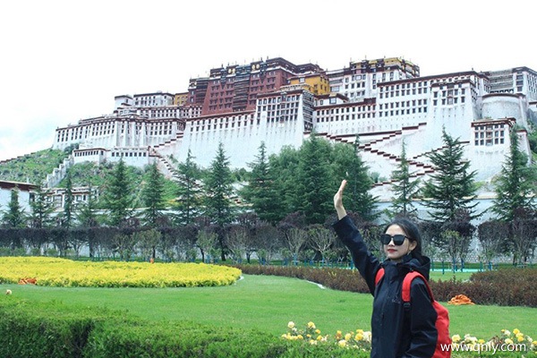 跟團(tuán)旅游西藏需要多少錢