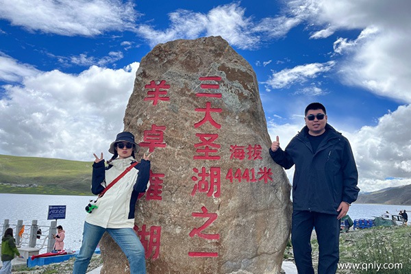 一家人去西藏旅游報團(tuán)7天大概要多少錢