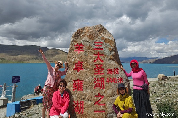 帶爸媽去西藏旅游注意事項(xiàng)和必備物品有哪些
