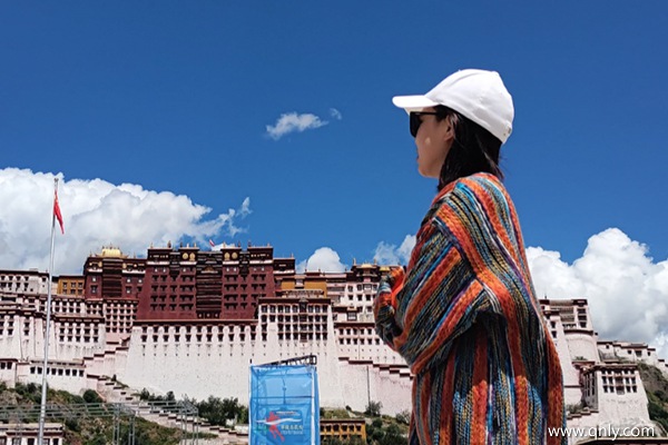 飛機去西藏旅游路線攻略