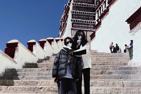 兩個(gè)人西藏旅行費(fèi)用一般多少錢(qián)