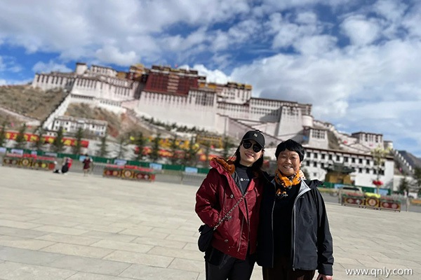 五一一家人去拉薩旅游要花多少錢